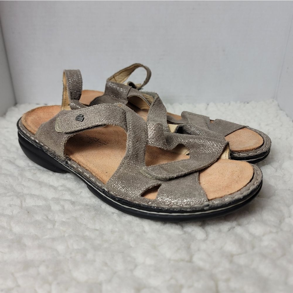 Finn Comfort Leawood Women's Sandals  Size 10.5 Soft Metallic Leather Backstrap